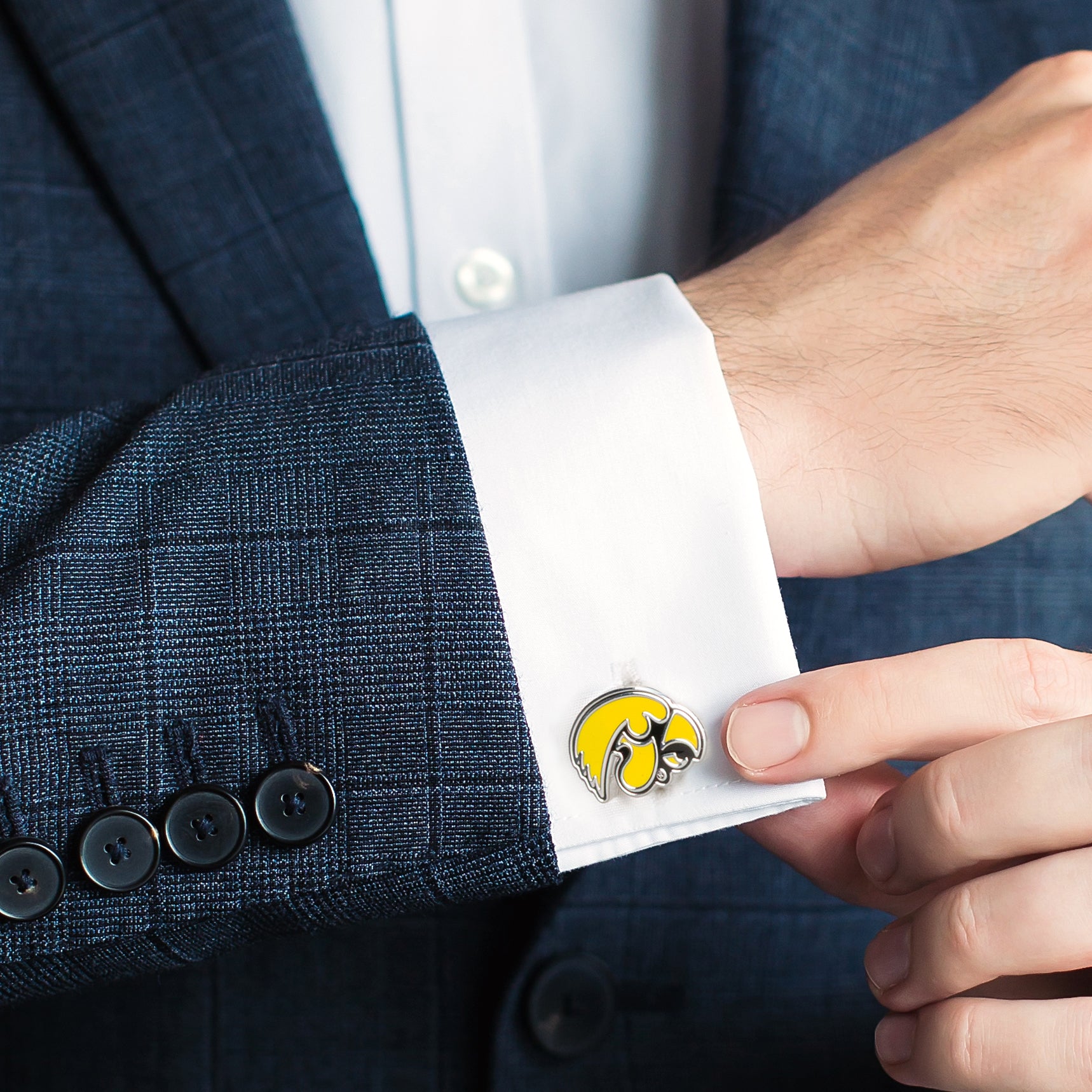 University of Iowa Hawkeyes Cufflinks Image 2