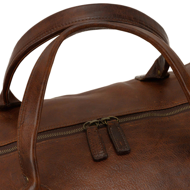 Benedict Weekend Bag in Titan Milled Brown Image 5