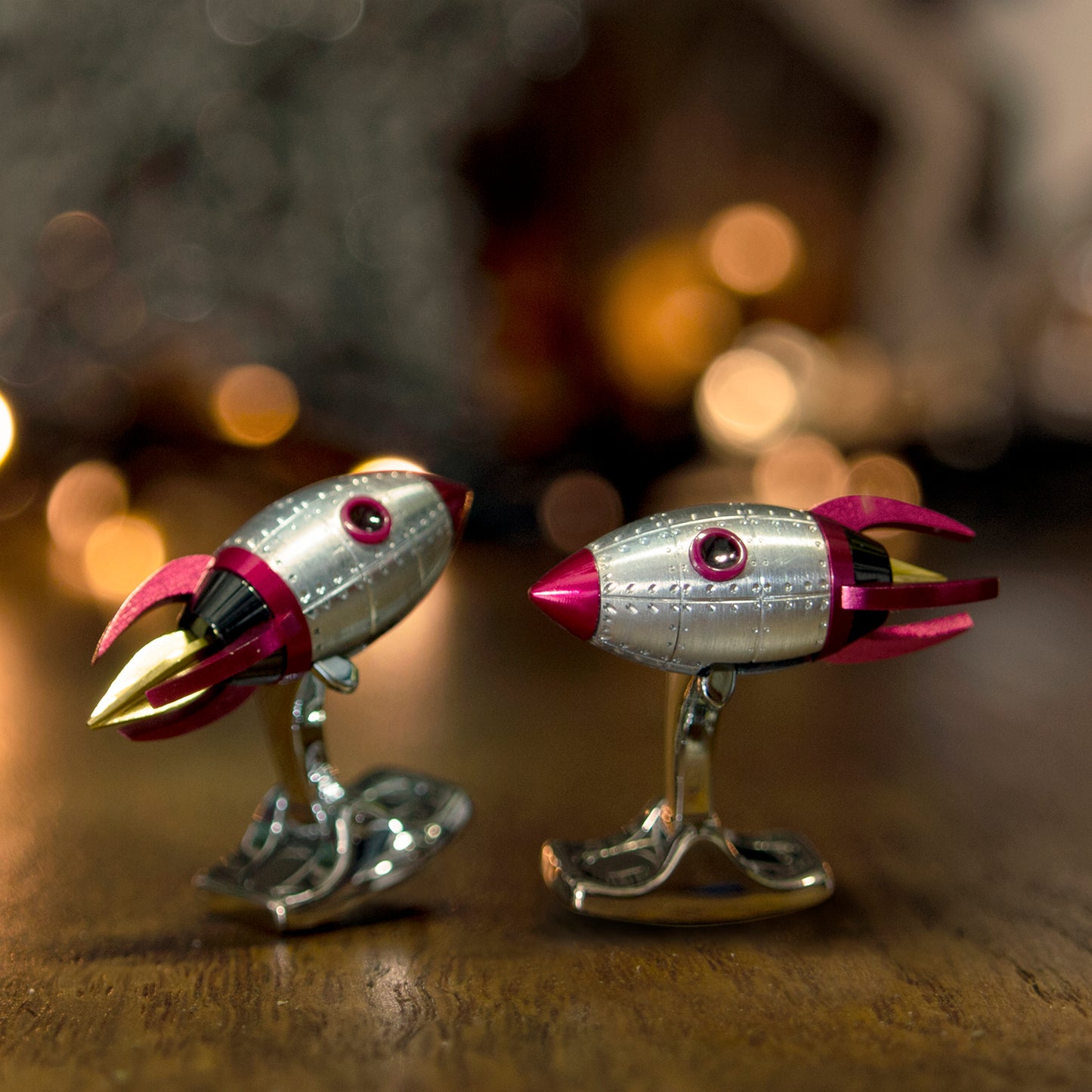 Moving Rocket Cufflinks Image 5