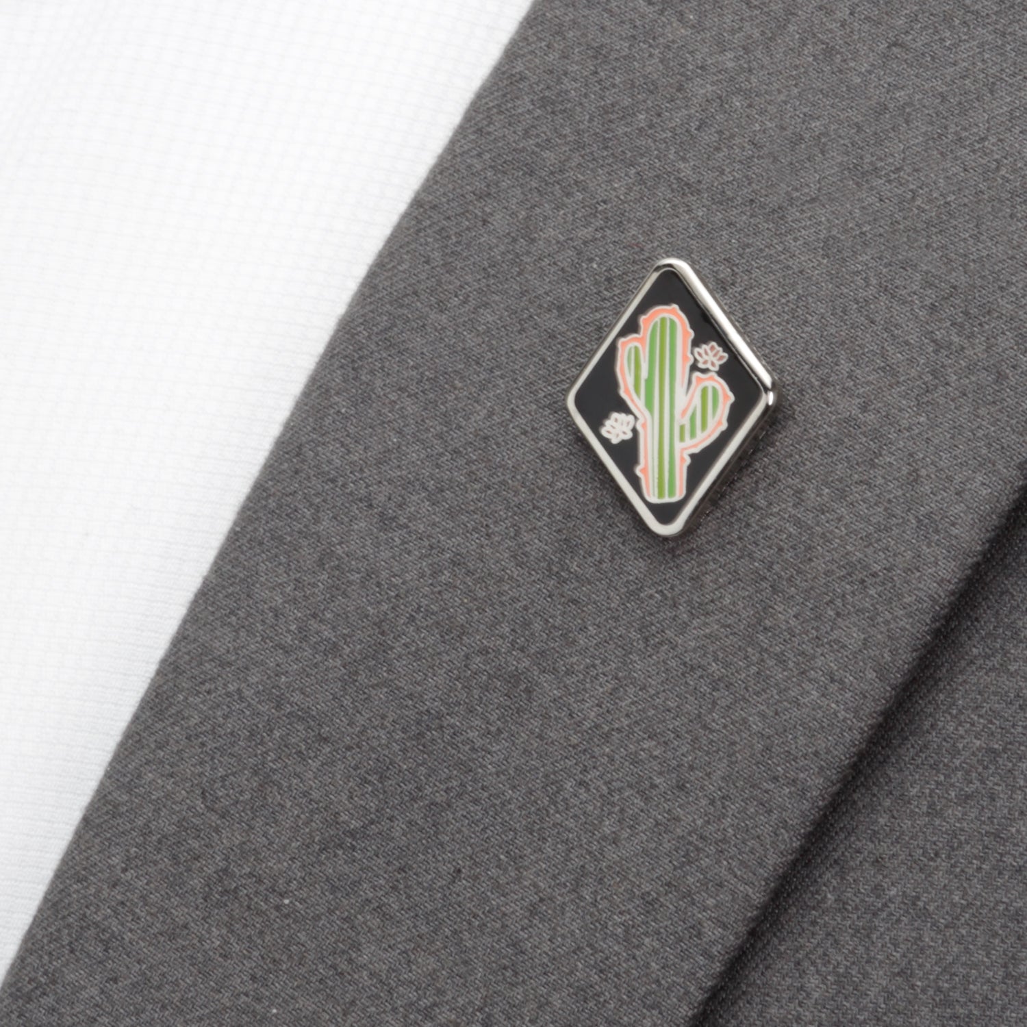 Cactus Lapel Pin Image 4