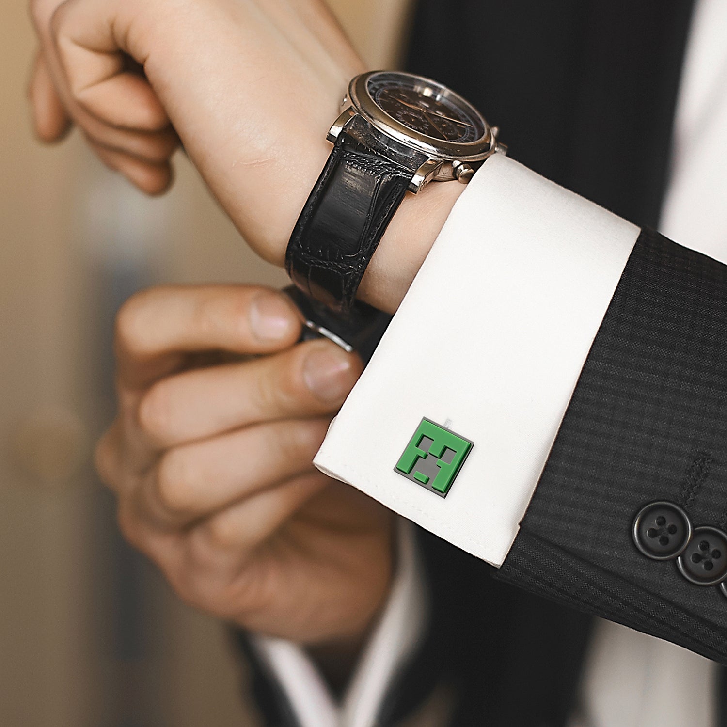 Minecraft Creeper Gunmetal Cufflinks Image 2