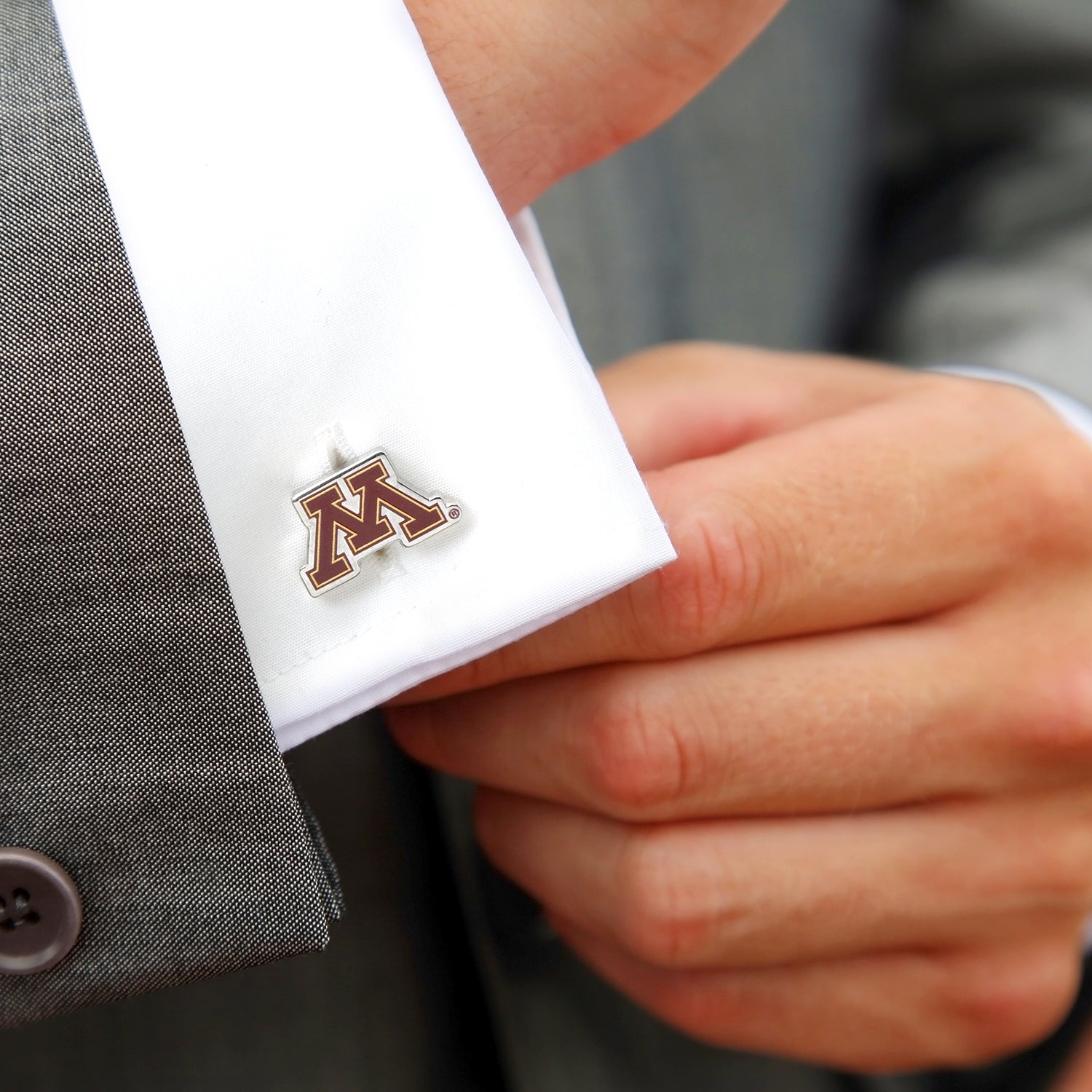 Minnesota Gophers Cufflinks and Lapel Pin Gift Set Image 4