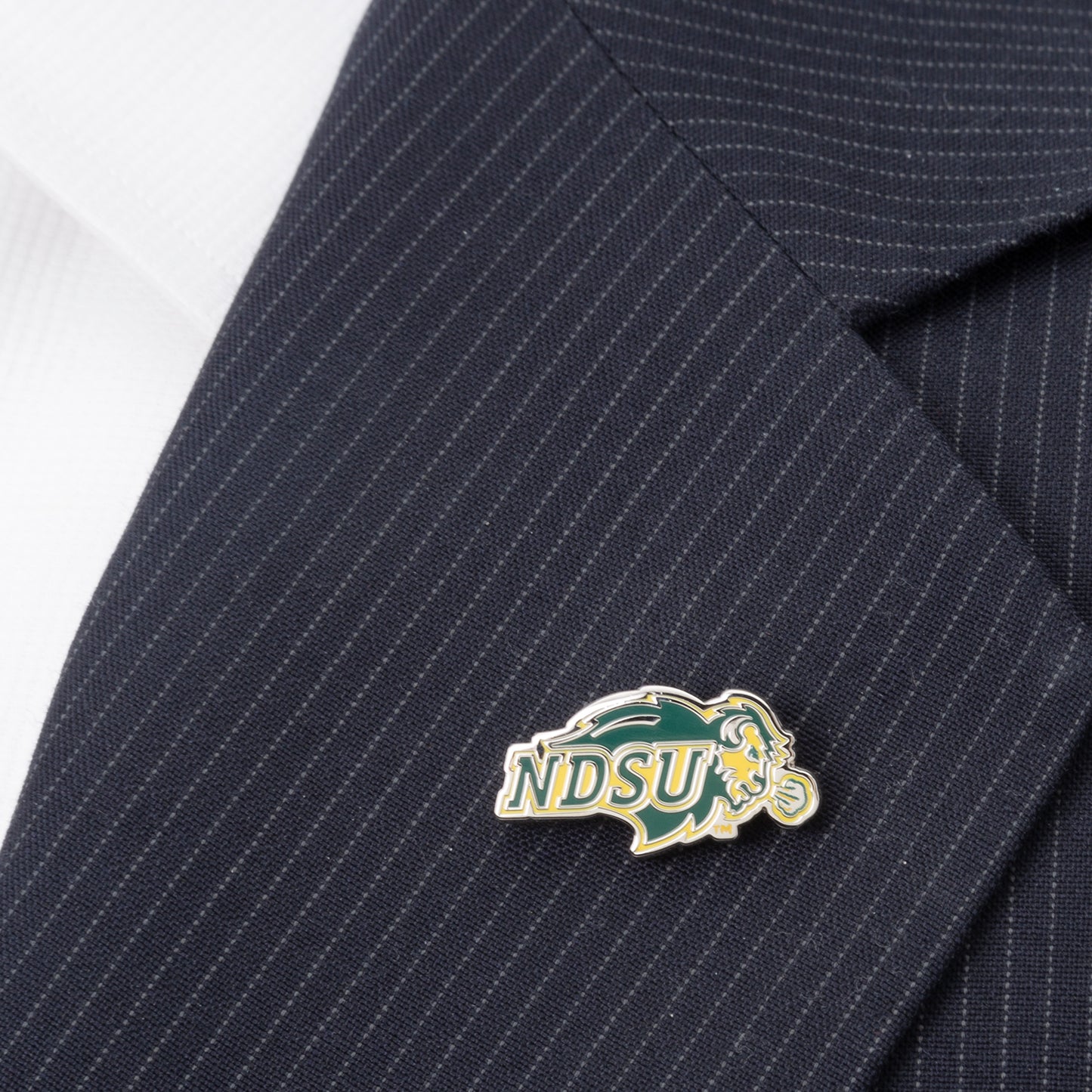 North Dakota State University Lapel Pin Image 4