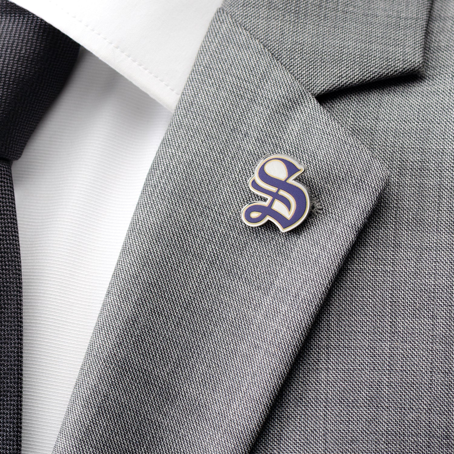 Sewanee Tiger Mascot Lapel Pin Image 2