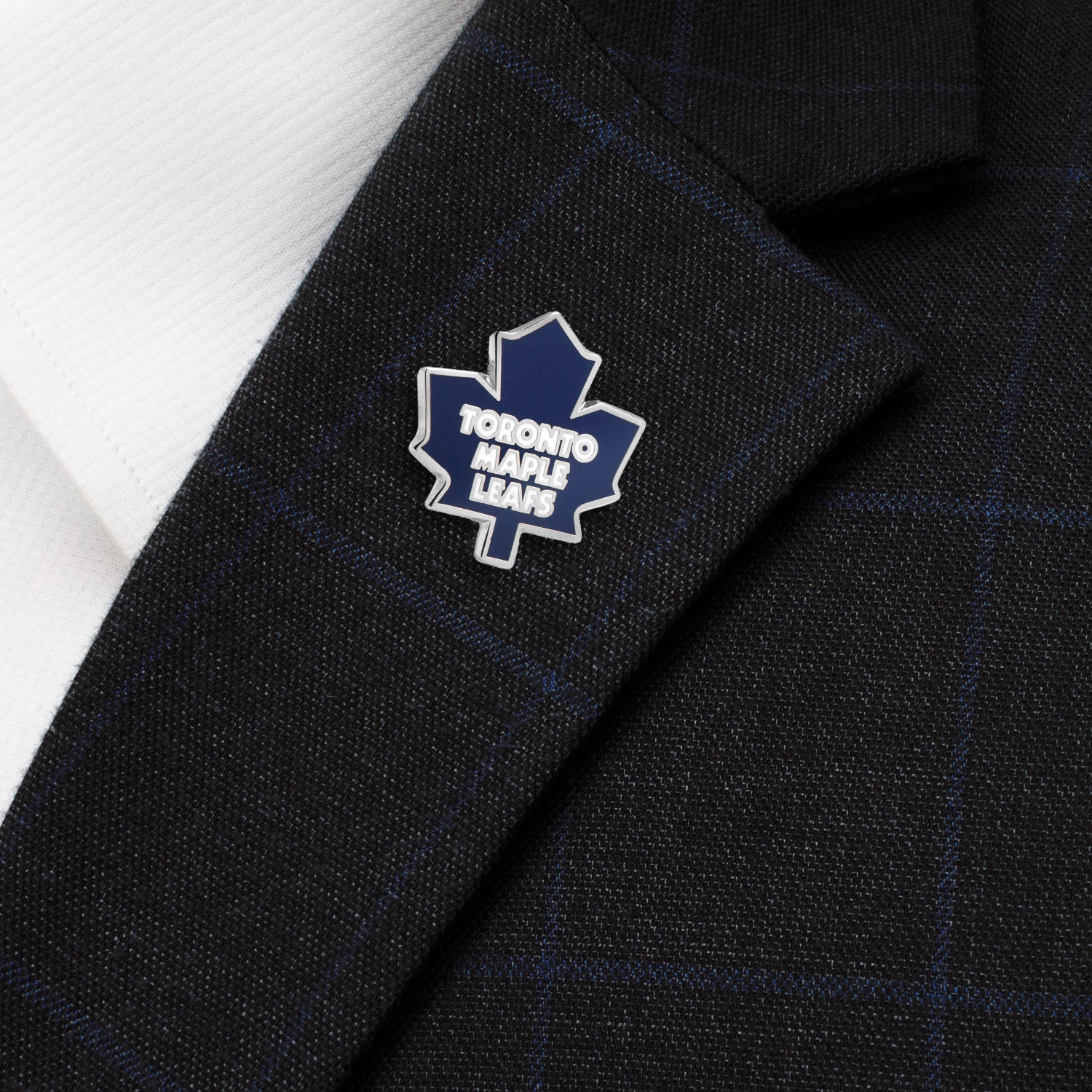 Toronto Maple Leafs Lapel Pin Image 4