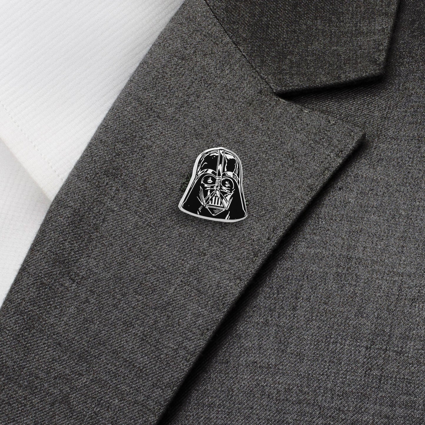 Darth Vader Lapel Pin Image 4