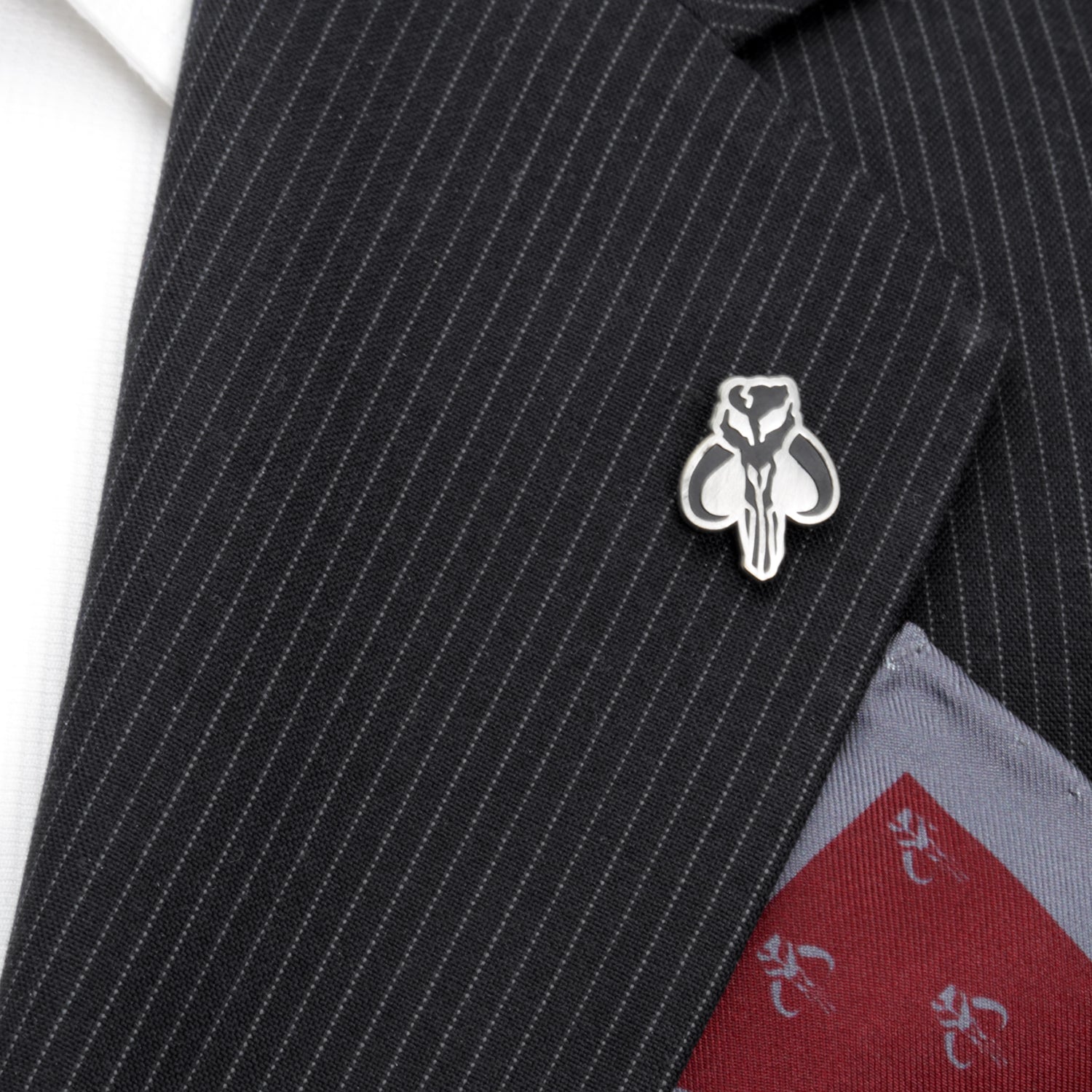 Star Wars Mandalorian 3-Pack Dress Sock and Mythosaur Lapel Pin Gift Set Image 10