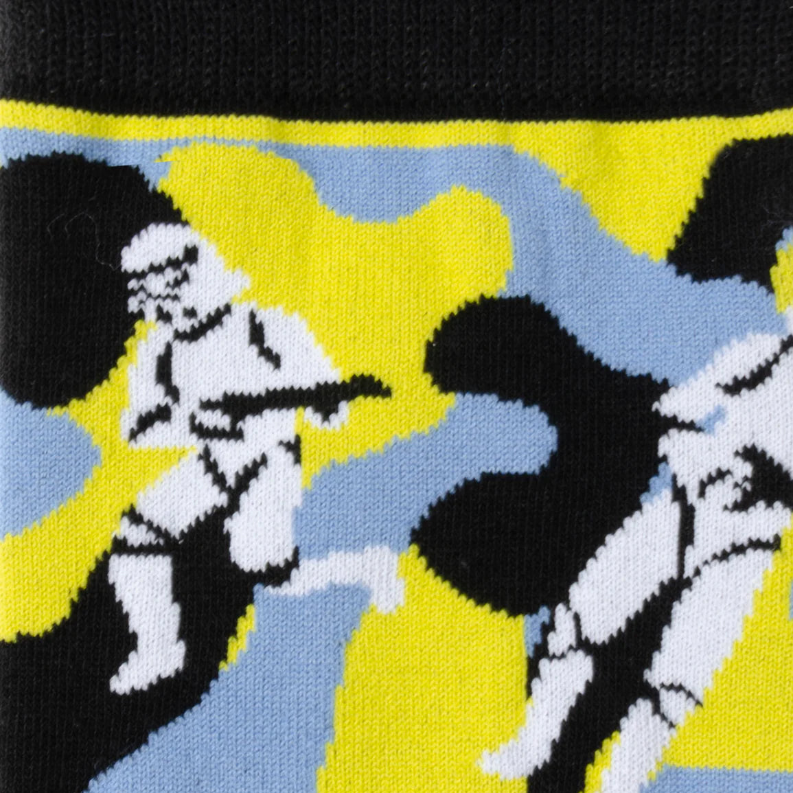 Star Wars Stormtrooper Yellow Camo Dress Socks and Lapel Pin Gift Set Image 3