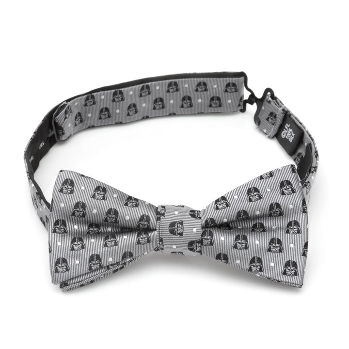 Darth Vader Gray Bow Tie and Pocket Square Gift Set Image 5